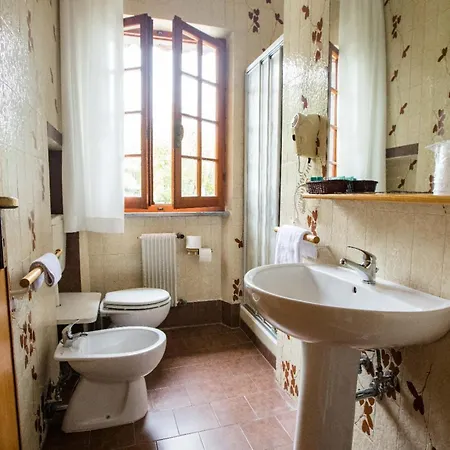 La Tavernetta Dei Ronchi Hotel apartamentowy Marina di Massa